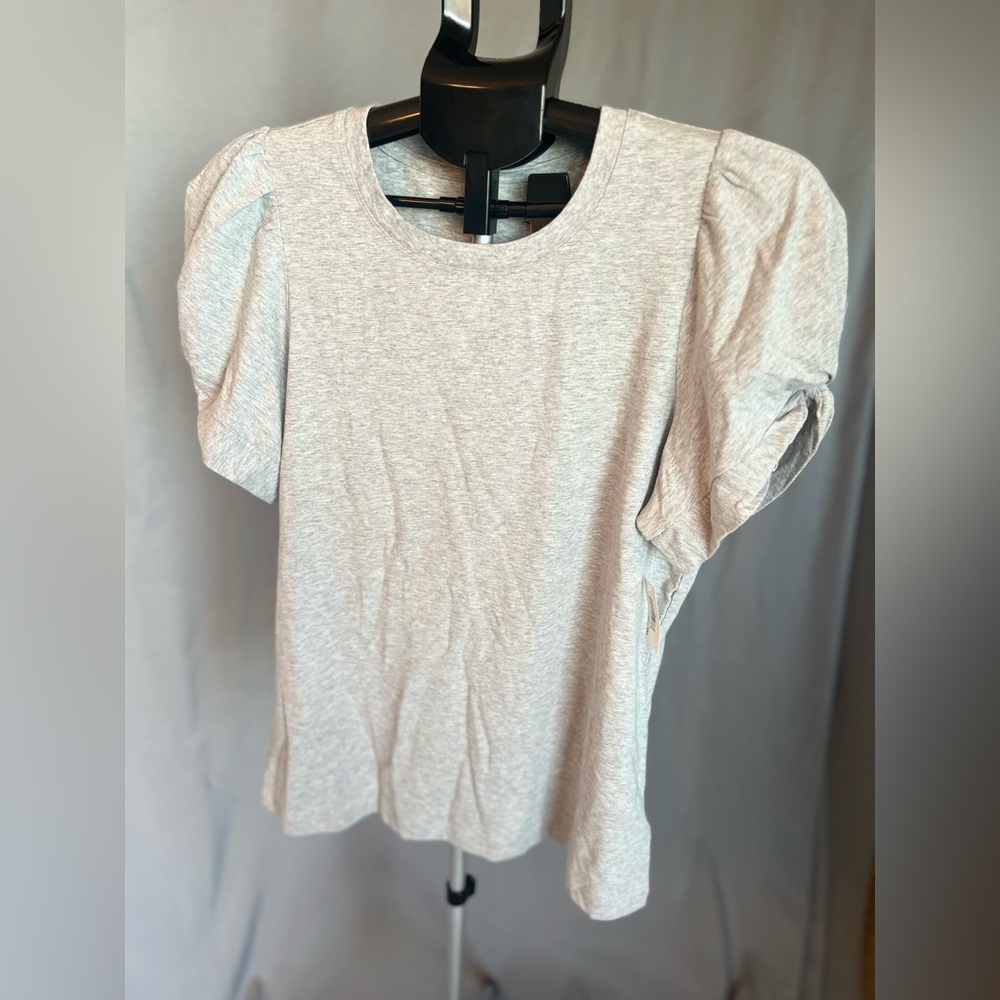 Amazon Essentials Light Gray Women's Short Sleeve Top